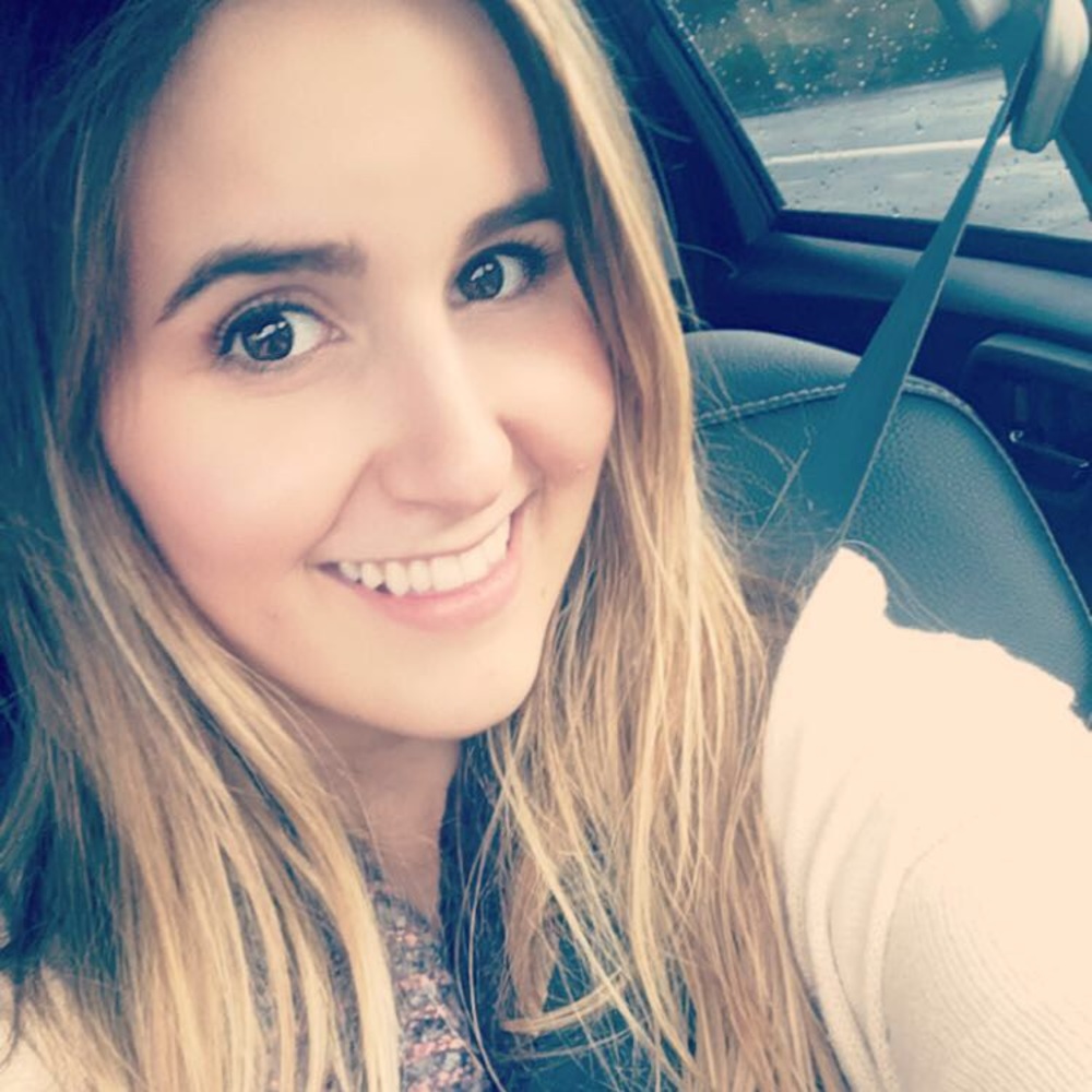 Meet your Posher, Elizabeth